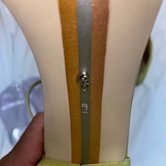 Sold NEW SAM EDELMAN YARO BLOCK HEEL SANDAL SIZE 9 - Picture 11 of 13